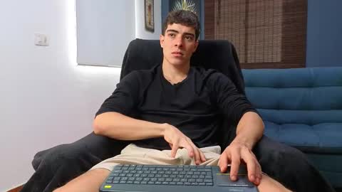 Snapshot of ethangreey1 chatting on 03/11/26, 02:34 ethangreey1 online show from 03/11/26, 02:34
