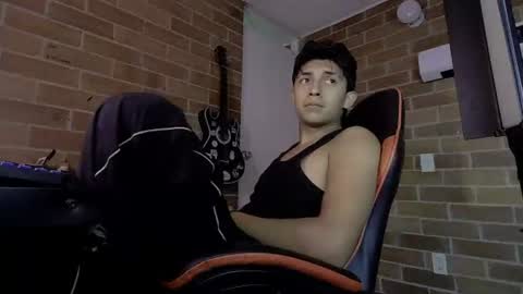 Snapshot of ethann2_ chatting on 06/11/26, 03:15 ethann2_ online show from 06/11/26, 03:15
