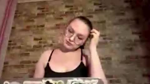 Lily online show from 10/17/25, 02:30