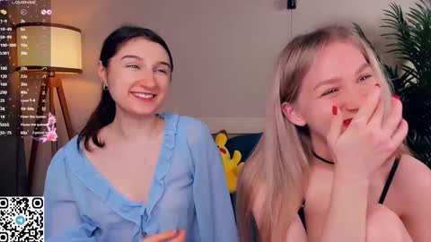Kira and Kamila online show from 03/05/25, 07:38