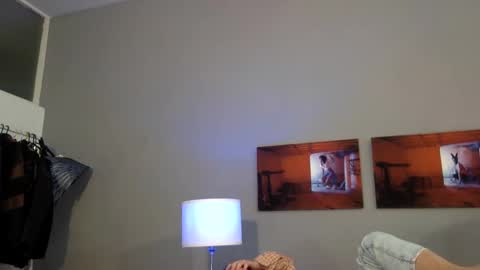 Snapshot of euginehot chatting on 03/04/25, 06:15 euginehot online show from 03/04/25, 06:15