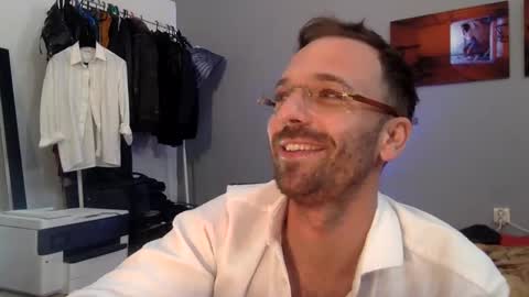 Snapshot of euginehot chatting on 03/05/25, 11:28 euginehot online show from 03/05/25, 11:28