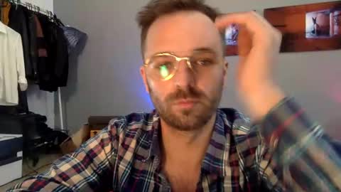 Snapshot of euginehot chatting on 03/06/25, 09:47 euginehot online show from 03/06/25, 09:47