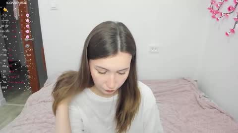 Snapshot of eumomino chatting on 03/12/26, 11:11 Veronica Tiia Lilith left to right online show from 03/12/26, 11:11