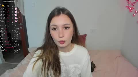 Snapshot of eumomino chatting on 04/10/26, 09:41 Veronica Tiia Lilith left to right online show from 04/10/26, 09:41