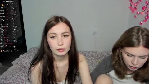 Snapshot of eumomino chatting on 05/13/26, 05:10 Veronica Tiia Lilith left to right online show from 05/13/26, 05:10