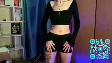 Snapshot of eunabiddlecome chatting on 03/28/26, 01:22 Kate online show from 03/28/26, 01:22