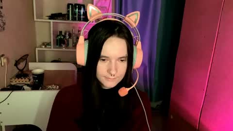 Snapshot of eunabiddlecome chatting on 06/02/26, 05:20 Kate online show from 06/02/26, 05:20