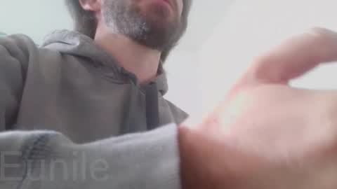 Snapshot of eunile chatting on 09/24/25, 12:41 eunile online show from 09/24/25, 12:41