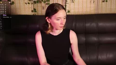 check about me online show from 10/19/25, 05:57