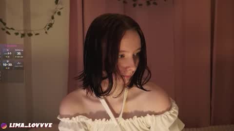 Snapshot of euphoria_girls chatting on 11/22/25, 05:23 check about me online show from 11/22/25, 05:23