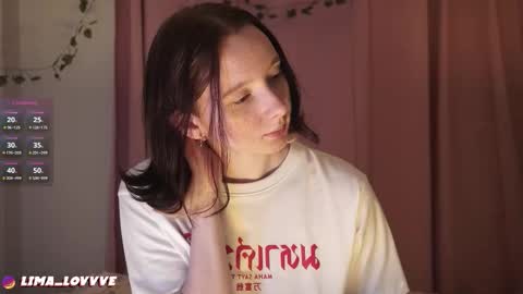 Snapshot of euphoria_girls chatting on 11/30/25, 05:39 check about me online show from 11/30/25, 05:39