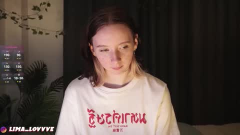 Snapshot of euphoria_girls chatting on 12/05/25, 06:15 check about me online show from 12/05/25, 06:15