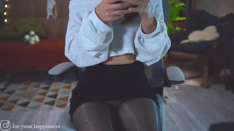 Snapshot of euphoriiiaa chatting on 10/14/25, 07:09 Mira online show from 10/14/25, 07:09