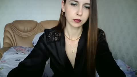 eva00186 online show from 01/28/25, 01:16