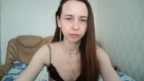 eva00186 online show from 03/03/25, 06:15
