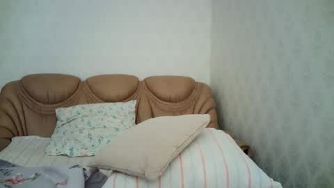 Snapshot of eva00186 chatting on 10/03/25, 09:17 eva00186 online show from 10/03/25, 09:17