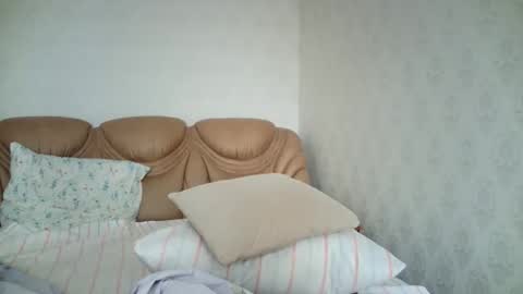 Snapshot of eva00186 chatting on 10/10/25, 08:46 eva00186 online show from 10/10/25, 08:46