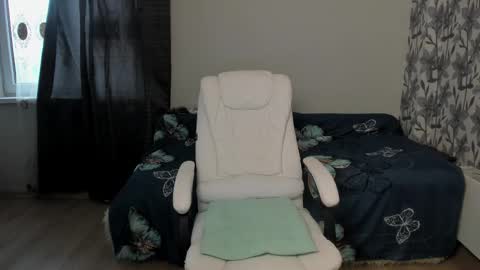 Eva online show from 09/28/25, 06:19