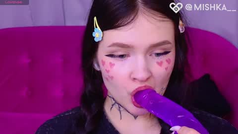 Eva online show from 01/04/25, 12:05