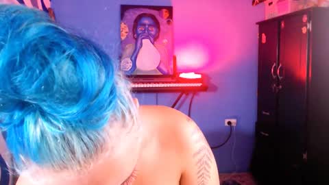 Snapshot of eva_brooks1 chatting on 05/12/26, 04:26 Iris Smile independent model online show from 05/12/26, 04:26