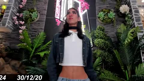 EVA COLUCCY online show from 12/30/24, 01:47