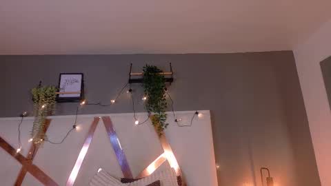 EVA DAEMON  online show from 10/09/25, 10:52