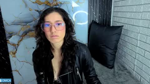 eva delight online show from 03/31/26, 12:05