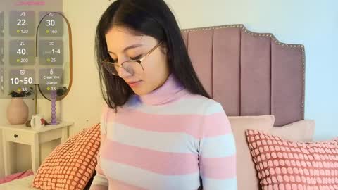 Evaa Depp online show from 12/11/24, 10:25