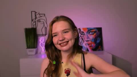 Snapshot of eva_drive chatting on 11/25/25, 07:14 your dream online show from 11/25/25, 07:14