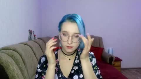 eva_forrest online show from 12/07/24, 09:22