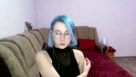 eva_forrest online show from 12/11/24, 11:51