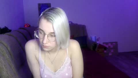 eva_forrest online show from 01/29/25, 05:45