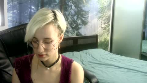 eva_forrest online show from 03/06/25, 07:10