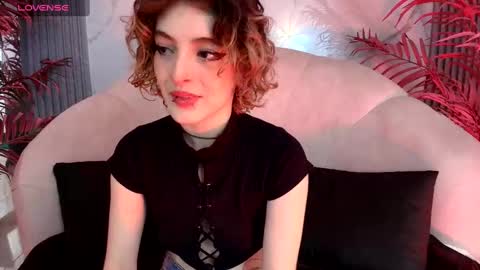 E V A online show from 09/11/25, 07:47