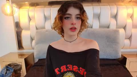 Snapshot of eva_halsey chatting on 09/23/25, 07:50 E V A online show from 09/23/25, 07:50