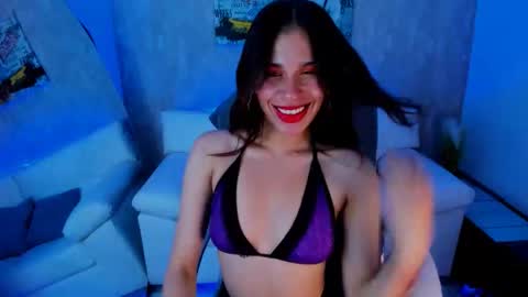 eva_hells online show from 10/24/25, 08:27