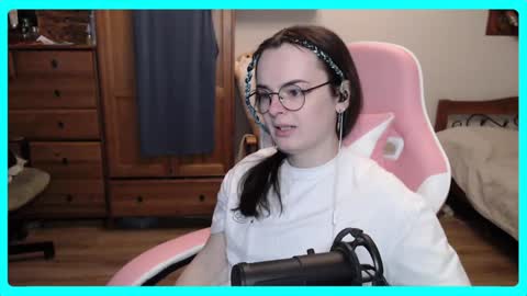 Gamer Katt online show from 01/24/25, 01:14