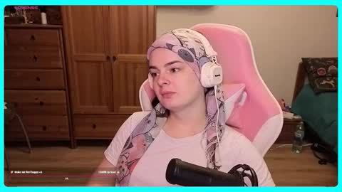 Gamer Katt online show from 09/22/25, 10:28