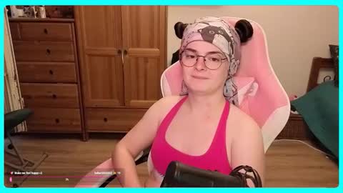 Gamer Katt online show from 09/23/25, 12:19