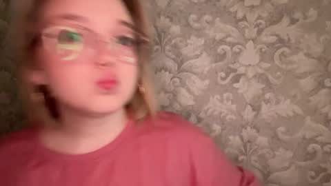 eva_kittenn online show from 10/02/25, 07:21