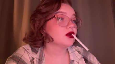 Snapshot of eva_kittenn chatting on 11/13/25, 04:06 eva_kittenn online show from 11/13/25, 04:06