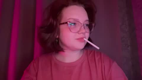 Snapshot of eva_kittenn chatting on 11/21/25, 02:54 eva_kittenn online show from 11/21/25, 02:54