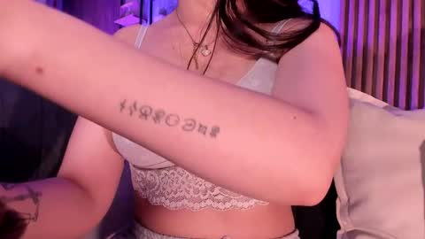 Angelinne online show from 05/10/26, 04:28