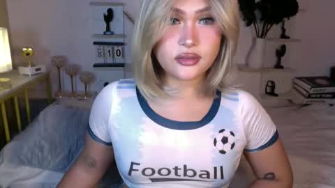 Queen Eva Mazikeen online show from 10/10/25, 09:25