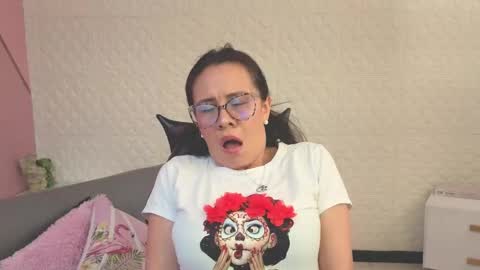 Eva  online show from 06/04/26, 03:18