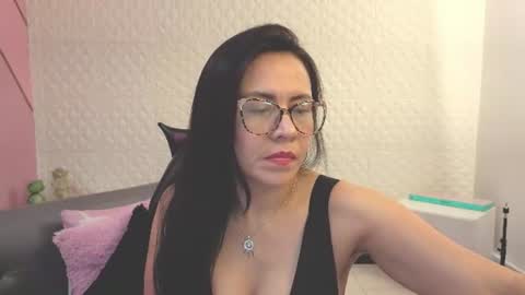 Eva  online show from 06/13/26, 03:21
