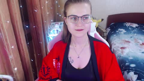 Eva online show from 12/24/24, 10:17