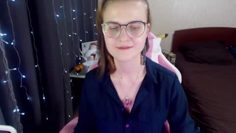 Eva online show from 01/16/25, 03:56