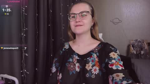 Snapshot of eva_orchid chatting on 11/13/25, 10:47 Eva online show from 11/13/25, 10:47